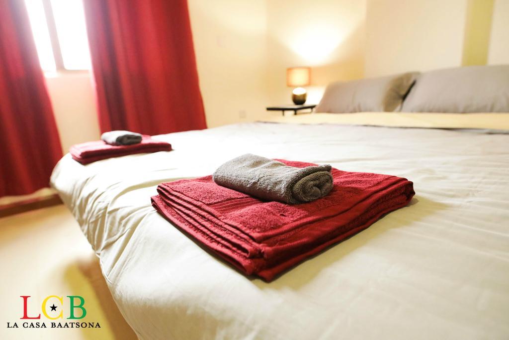 La Casa Baatsona Apts Sakumono Esterno foto