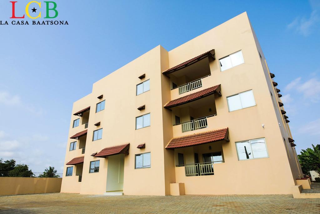 La Casa Baatsona Apts Sakumono Esterno foto
