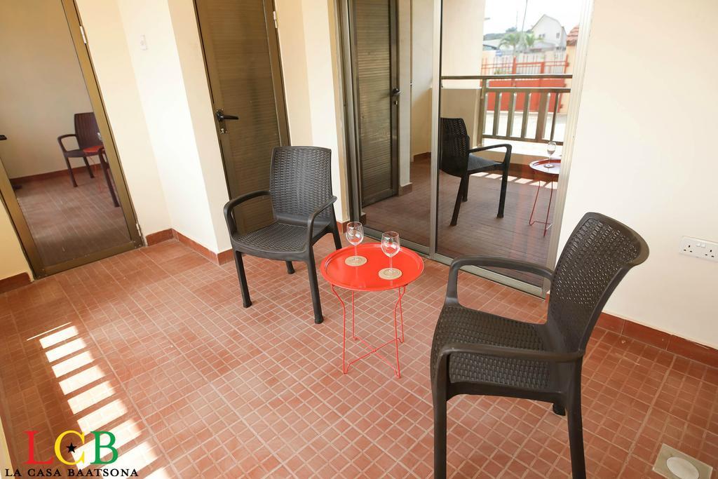 La Casa Baatsona Apts Sakumono Esterno foto