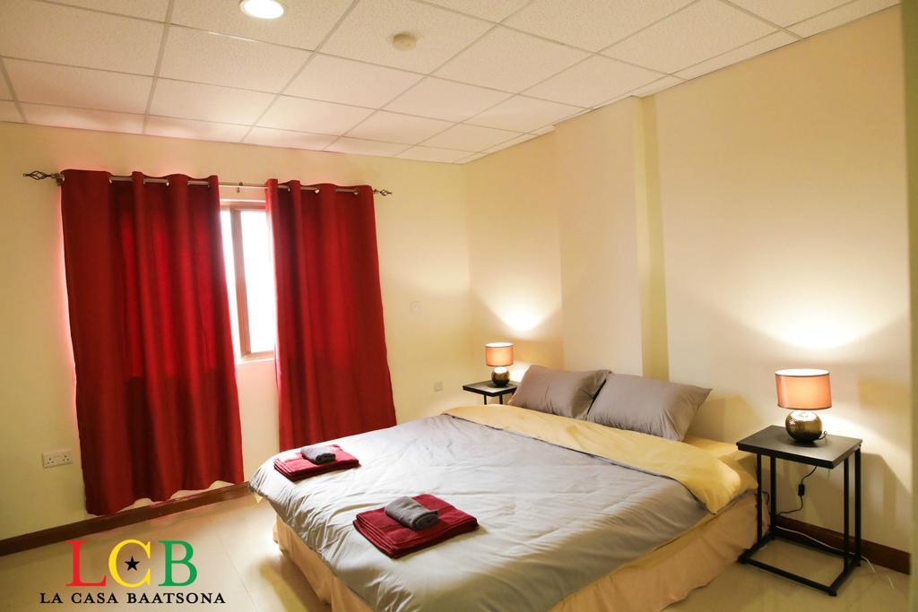 La Casa Baatsona Apts Sakumono Esterno foto